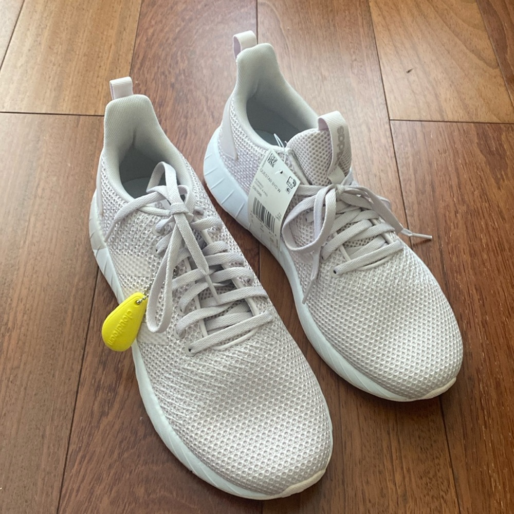 New Adidas Women Questar X BYD Grey Lace-Up Sneakers Shoes Size 9